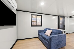 Living area - Urban Tiny Retreat with Outdoor Entertaing Area (Braybrook)