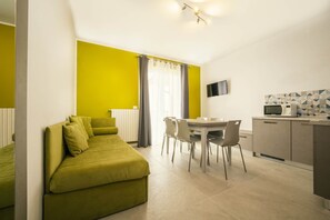 Living area - La Rotonda Bilocale - One Bedroom Apartment, Sleeps 4 (Gardola)