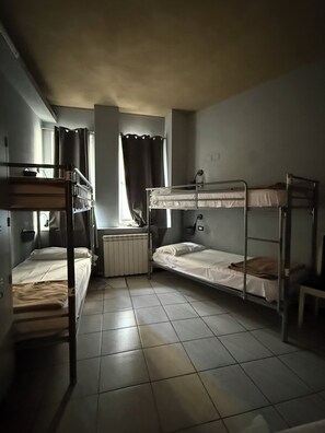 Premium bedding, down duvets, individually decorated, blackout curtains