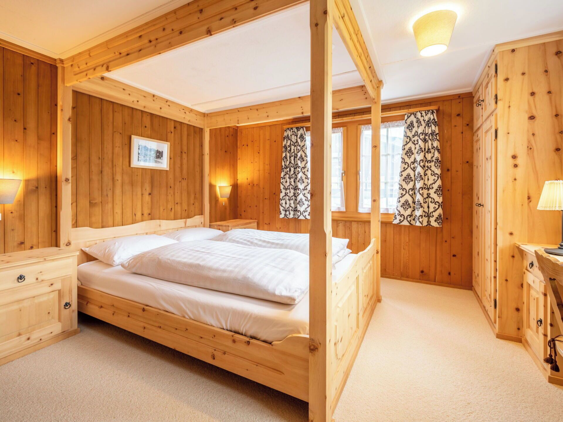 6 slaapkamers, reisbedje, gratis wifi