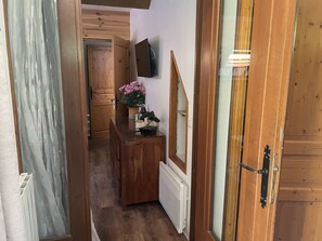Romantic Double Room | Lobby
