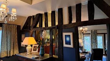 Comfort Double Room, Garden View | Interior