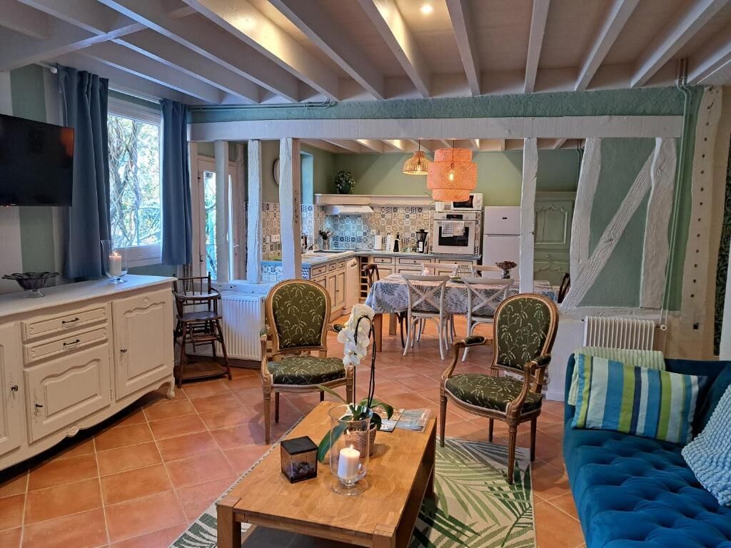 Apartment, Garden View | Living area