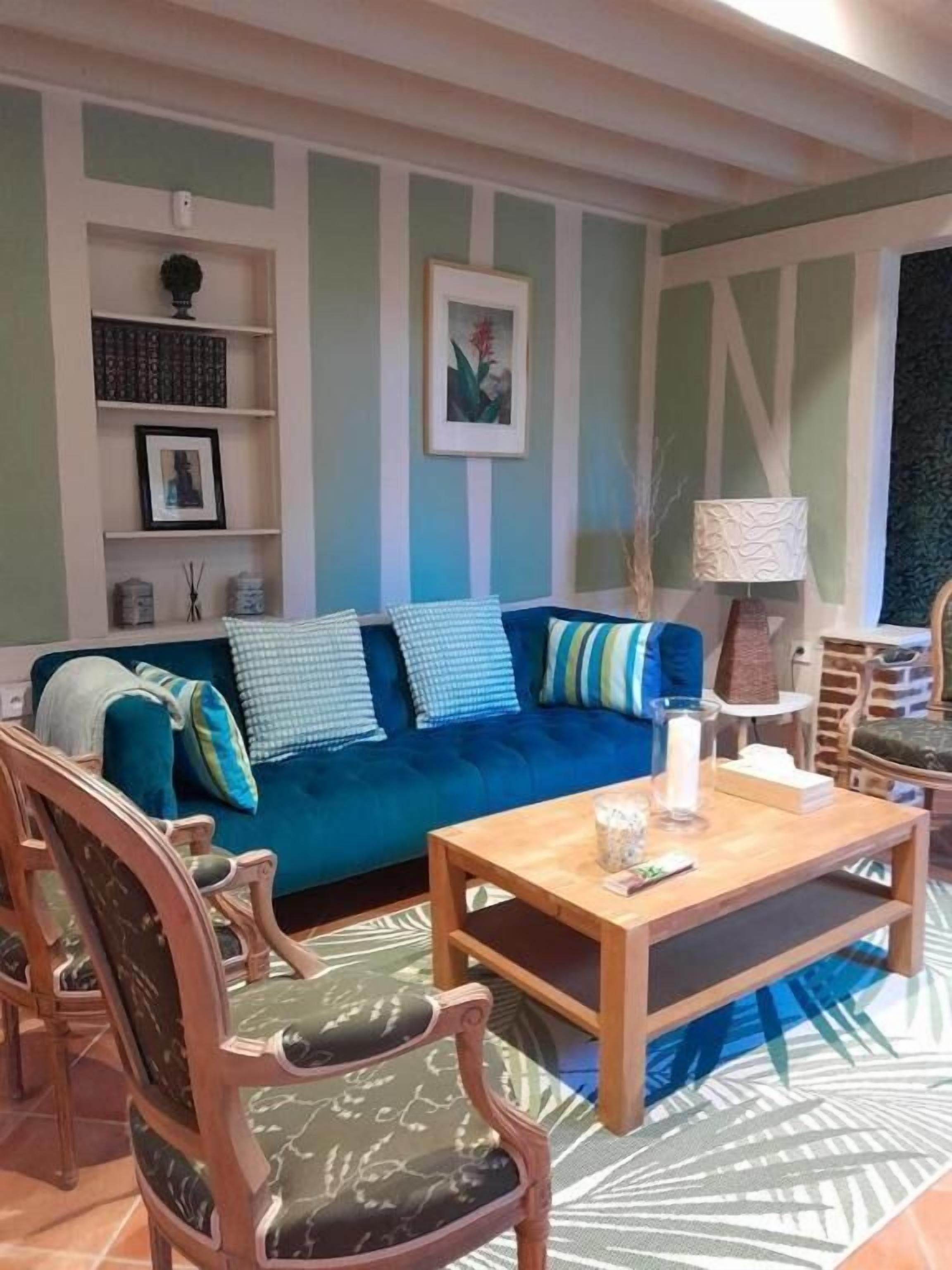 Apartment, Garden View | Living area