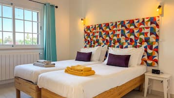Vila luxo, vista para o oceano | Roupas de cama premium, individualmente decorados