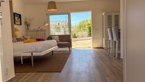 Deluxe-villa - havudsigt | Premium-sengetøj, individuelt design, individuel indretning, skrivebord