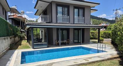 3+1 Villa with Pool in Göcek/İnlice, 1 km from the Beach, 5 km from Göcek.