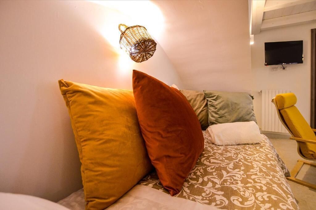 Cortines opaques i habitacions insonoritzades 