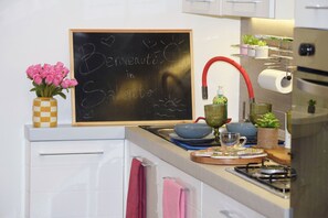 Private kitchen - Vrbo Property (Monteroni di Lecce)