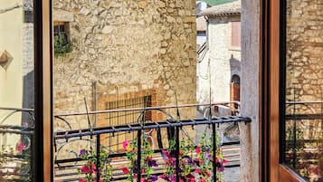 Condo, vista a la ciudad | Balcón