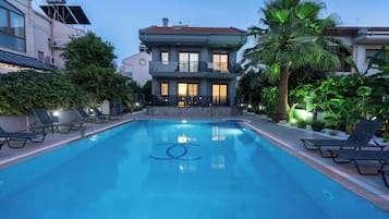 Piscina externa