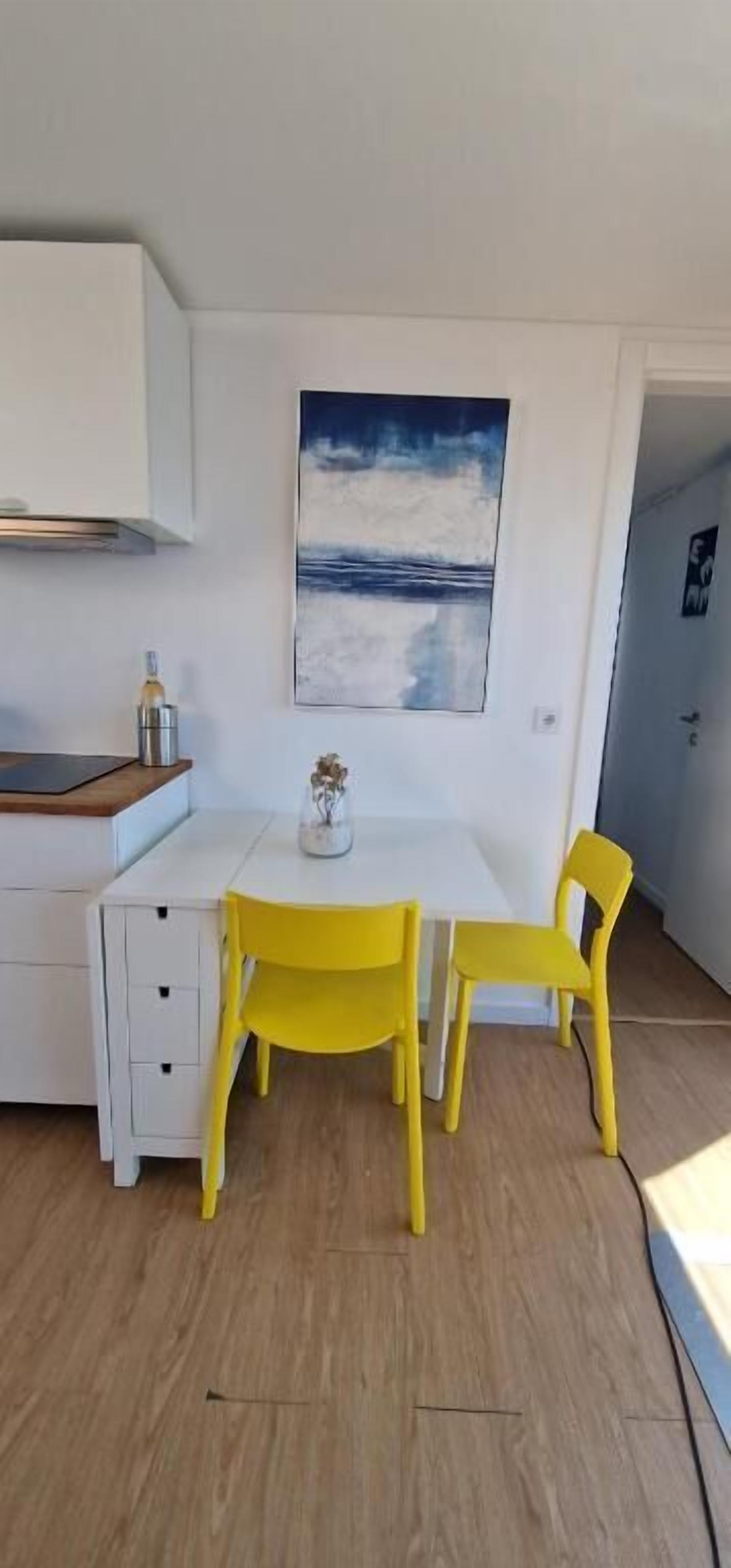 House, Lakeside | Dining