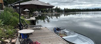 Modern lakefront island view cottage