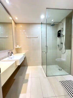 Apartment, 1 Schlafzimmer, Stadtblick | Badezimmer