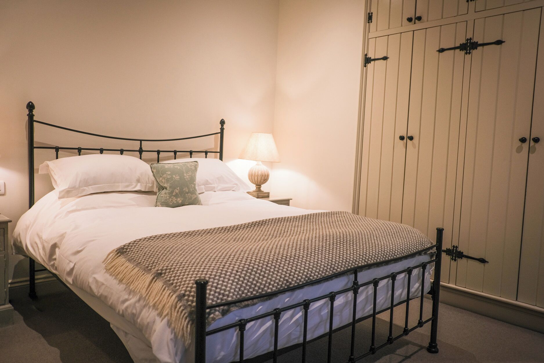 2 bedrooms, free WiFi, individually decorated, individually furnished