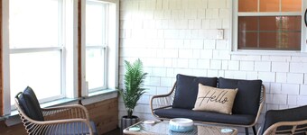 Relaxing North Shore Getaway Minutes from National Park Beaches