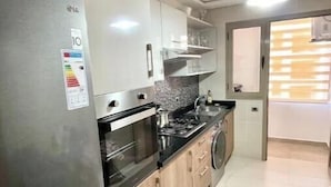 Private kitchen - AR Apparts (Prestigia - Unlimited Fiber Wi-Fi) (Fes)