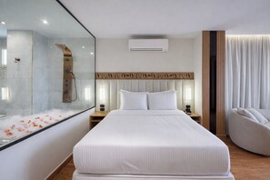 Luxury Room, Mountain View | In-room safe, iron/ironing board, free WiFi - SPI Hotel (Giza Governorate)