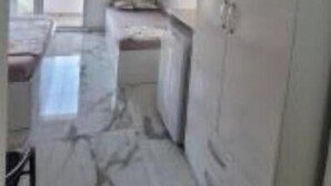 Unclassified image, 4 of 11, button