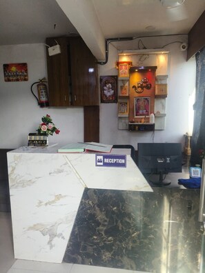 Reception - HOTEL NEELKANTH PALACE MOTERA (Ahmedabad)