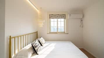 Family Apartment, 4 Bedrooms, Kitchen, City View | Blackout curtains, soundproofing, iron/ironing board, free WiFi