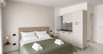 GuestHost - Perla Nera Apartment 3 near the sea