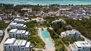 Exterior - 1 Bedroom Blue Lagoon Resort Suite with Private Balcony in Paje (Paje)