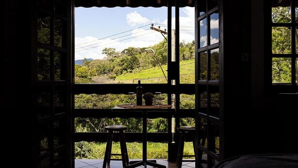 Superior Chalet, Lanai, Mountain View | Dining - Estalagem Mantiqueira (Santo Antônio do Pinhal)
