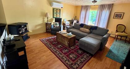 Enjoyable 3-bedroom Island Falls Retreat