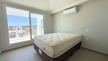Apartamento superluxo, vista para o mar | Wi-Fi de cortesia