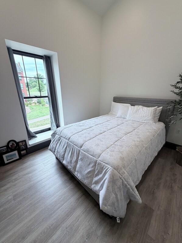 2 bedrooms, WiFi, bed sheets