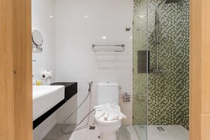Towels, toilet paper - Ocean Breeze 1BR Studio  Steps from the Sea C244 (Tambon Rawai)