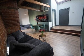 Interior - Apt 8,34 wood street (Liverpool)