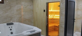 Mountain Bliss Spa Resort – Luxury Apartments with Sauna & Jacuzzi