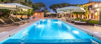 Luxurious, swimming pool, home theater, elevator, sauna, fitness area, game room