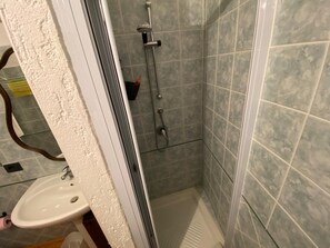 Shower, hair dryer, towels - House of the Temple - Perfect for 4 people (Briançon)
