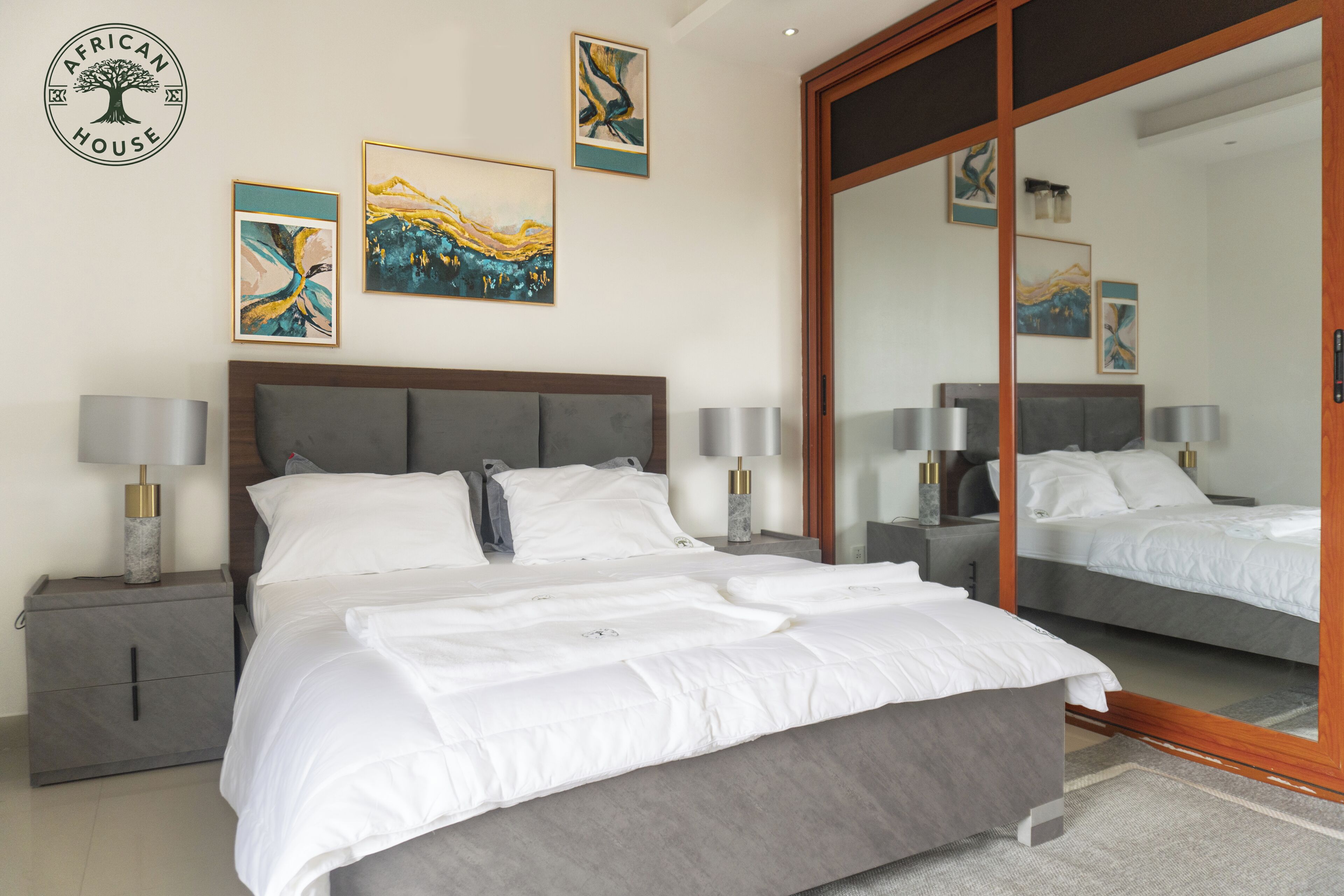Superior Double Room, Balcony, City View | Blackout curtains, soundproofing, iron/ironing board, free WiFi