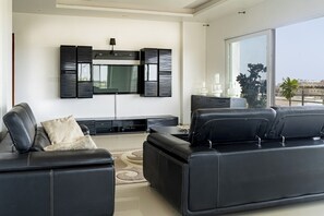 Superior Double Room, Balcony, City View
