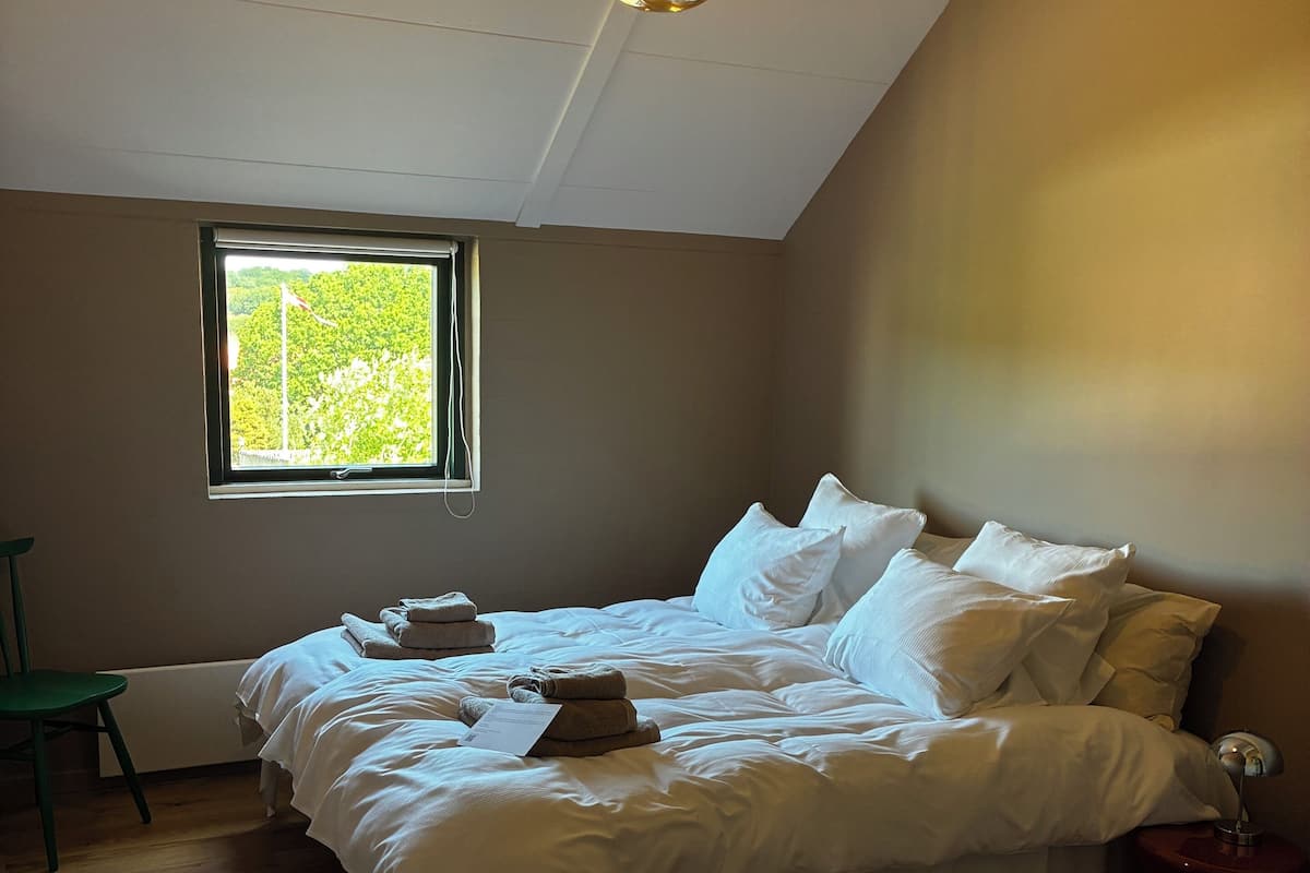 Comfort Double Room, Shared Bathroom, Ground Floor