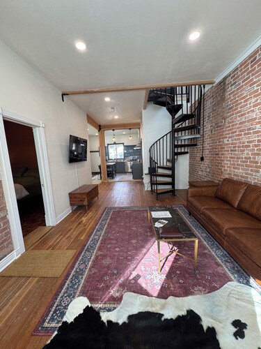 Newly remodeled 3-bedroom house in anaconda perfect for your Montana getaway