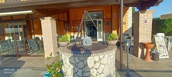 Terrace/patio
