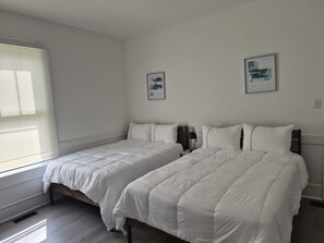 Room - Home in walking distance to downtown Littleton (Littleton)