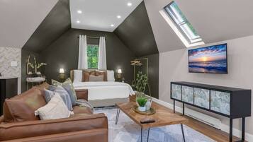 TV, fireplace, offices