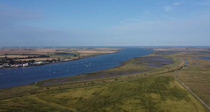 Grapnells Lodge, Wallasea Island, Rochford, Essex