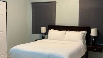 In-room safe, iron/ironing board, WiFi, bed sheets