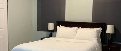 In-room safe, iron/ironing board, WiFi, bed sheets