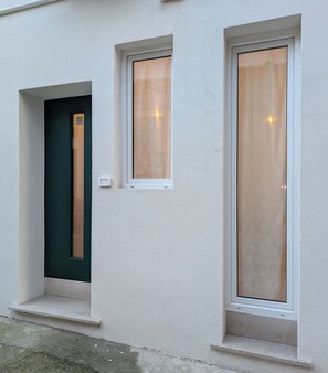 Exterior detail - The perfect way to experience Milan in total comfort (Milano)
