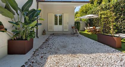 Forte Privé • Apartment with Private Garden