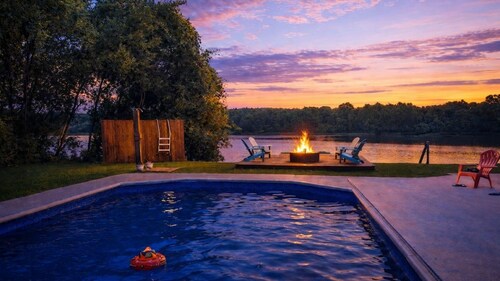 Riverfront Terrace w/ Pool, Boat Slip, Kayaks +BBQ