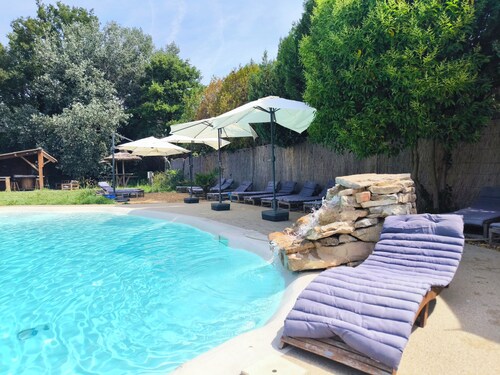 Provençal villa, lagoon-style pool, pétanque, garden / Luberon and Alpilles   – sleeps 14